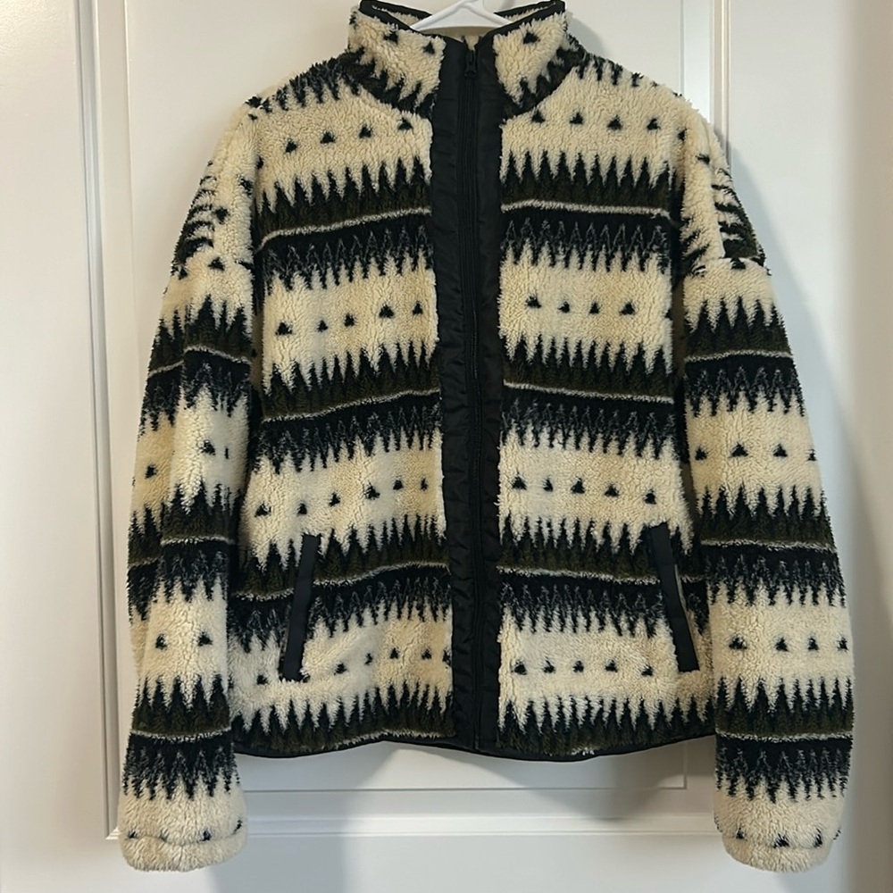 Women’s Sherpa jacket Sz L